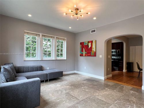 apt-1-215 Phoenetia Ave, Coral Gables, FL, 33134-3291 | Card Image