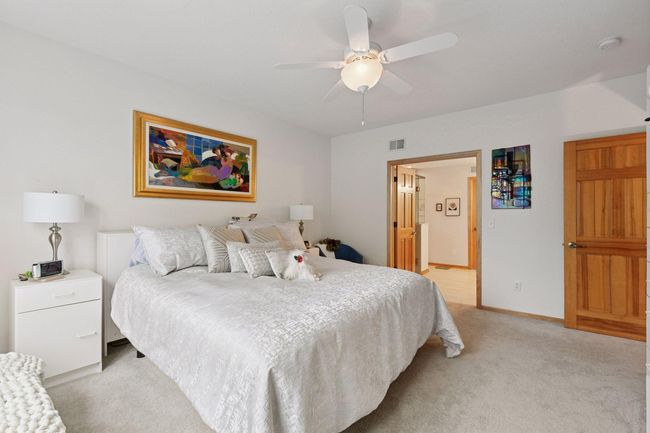 UNIT-301 - 11484 Fairfield Rd W, Condo with 2 bedrooms, 2 bathrooms and null parking in Minnetonka MN | Image 23