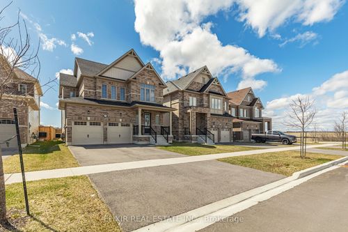 25 Hennessey Cres, Lindsay, ON, K9V0P3 | Card Image