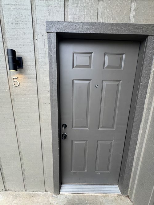 4-7300 Comanche Trl, Lake Worth, TX, 76135-3400 | Card Image