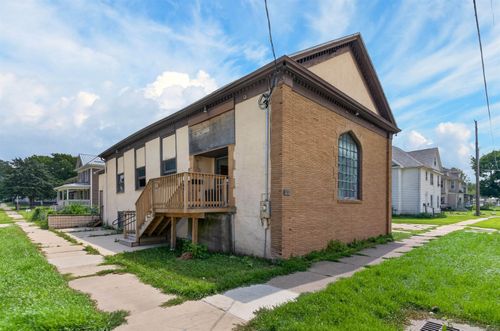 701 W 5th St, Waterloo, IA, 50702-1539 | Card Image
