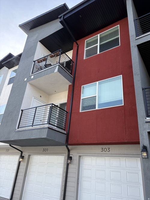 203-462 W 40 S, Providence, UT, 84332-6132 | Card Image
