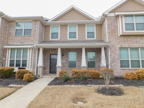 3313 Cricket Dr, Denton, TX, 76207-1728 | Card Image