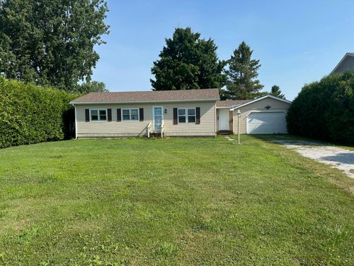 14 Columbus Dr, Rouses Point, NY, 12979-1514 | Card Image