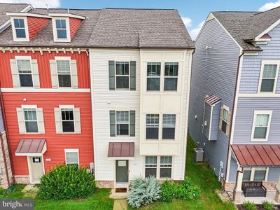 1125 Lawler Drive, Townhouse with 3 bedrooms, 2 bathrooms and null parking in FREDERICK MD | Image 1