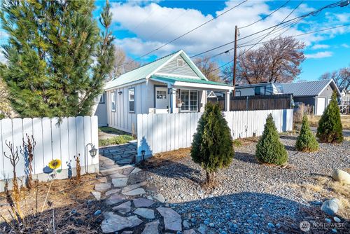 307 W 2nd Ave, Kittitas, WA, 98934-0112 | Card Image