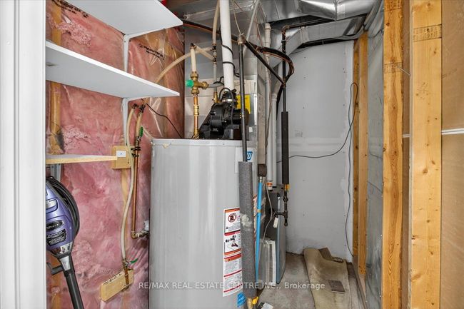 1373 Salem Rd N, House attached with 4 bedrooms, 3 bathrooms and 1 parking in Ajax ON | Image 10