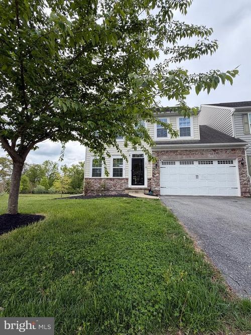 122 E General Grey Ct, NEWARK, DE, 19702-3824 | Card Image