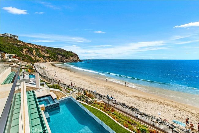 17 Strand Beach Dr, House other with 5 bedrooms, 6 bathrooms and 3 parking in Dana Point CA | Image 16