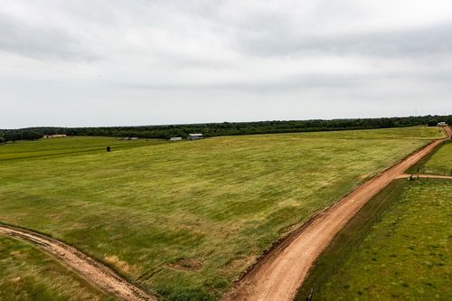 3 August Anna Road, Paige, TX, 78659 | Card Image