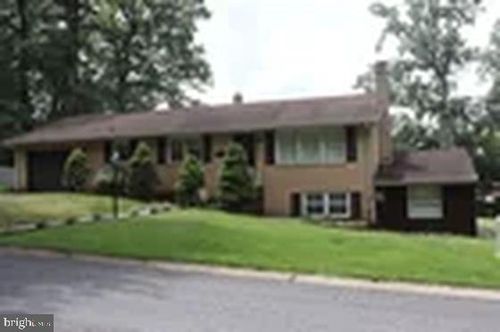 1813 Martin Drive, LEBANON, PA, 17046 | Card Image