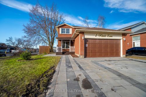 2 Kinzie Lane, Barrie, ON, L4M6A3 | Card Image