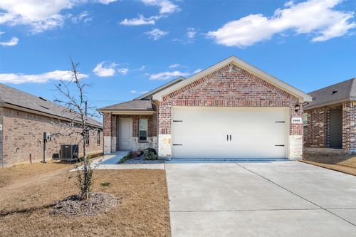 1903 Feeder Way, Royse City, TX, 75189-2476 | Card Image