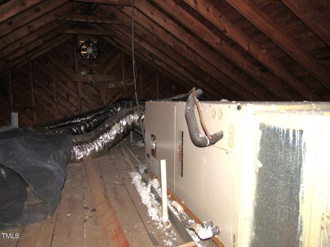 Attic | Image 16