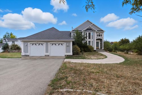 2887 Viewcrest Cir, North Logan, UT, 84341-8330 | Card Image