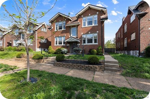 1b-4623 Shenandoah Ave, Saint Louis, MO, 63110-3423 | Card Image