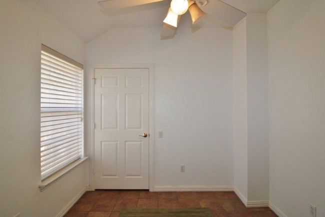 5131 Trail Dust Ln, Home with 2 bedrooms, 2 bathrooms and null parking in Arlington TX | Image 17