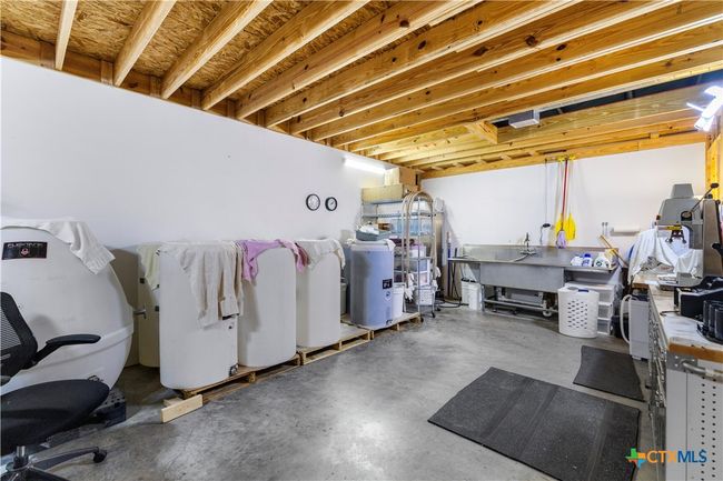 00 Dagg Rd, Home with 1 bedrooms, 2 bathrooms and null parking in Yoakum TX | Image 21