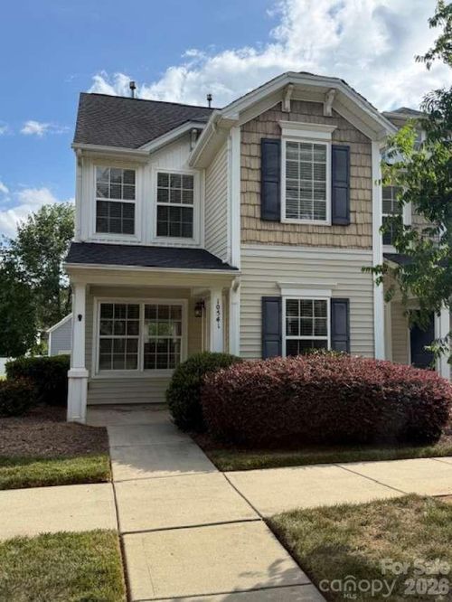 10541 Trolley Run Dr, Cornelius, NC, 28031-8301 | Card Image