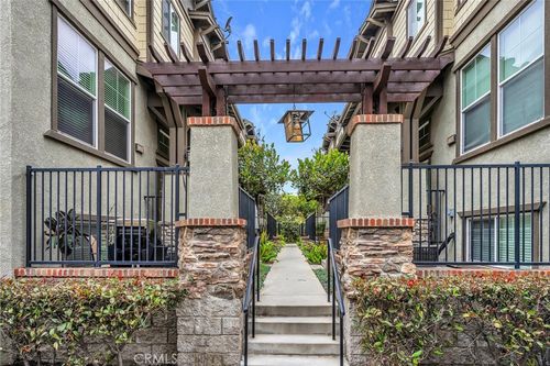 1282 Tiger Eye Dr, Harbor City, CA, 90710-3462 | Card Image