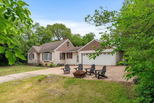 N5298 State Road 35, Onalaska, WI, 54650 | Card Image