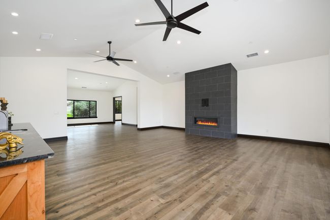 17370 Rodeo Rd, House other with 4 bedrooms, 4 bathrooms and null parking in Lake Elsinore CA | Image 12