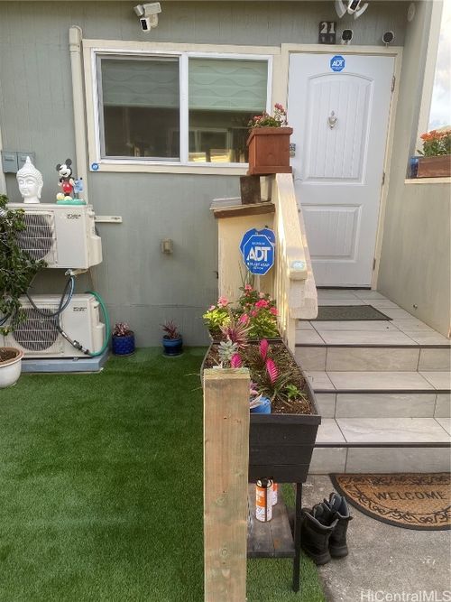 apt-21-1023 Kapahulu Ave, Honolulu, HI, 96816-1330 | Card Image