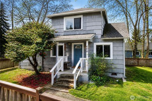 608 113th St S, Tacoma, WA, 98444-4902 | Card Image