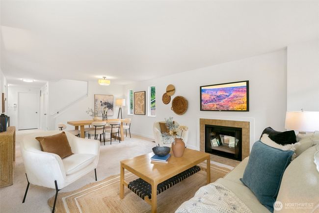 20039 99 Th Ct Ne, House other with 3 bedrooms, 3 bathrooms and 2 parking in Bothell WA | Image 5