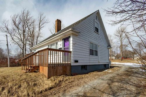 22 Archibald Street, Sydney Mines, NS, B1V2Y5 | Card Image