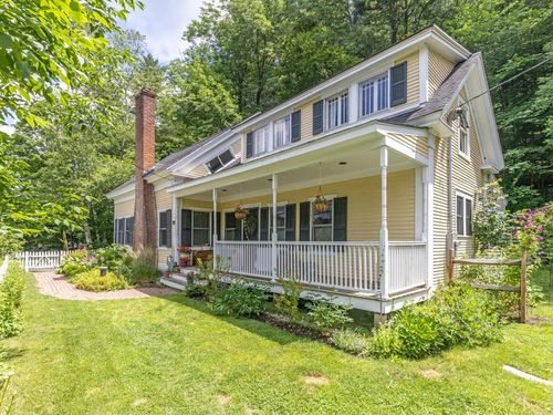 856 Pucker St, Stowe, VT, 05672-4254 | Card Image