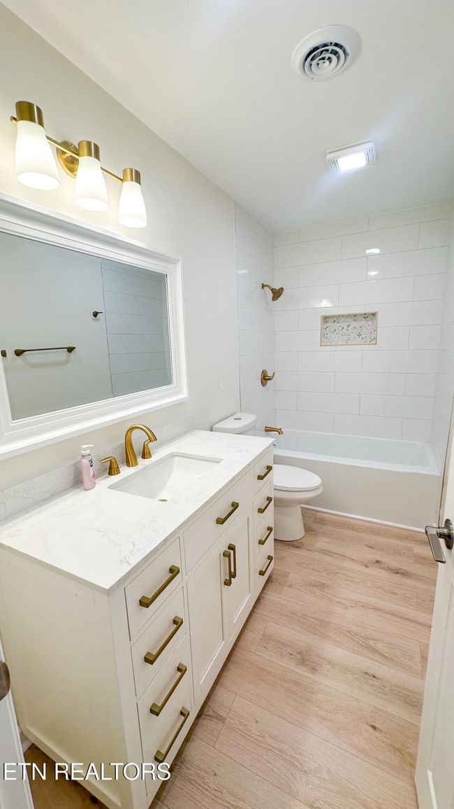 3901 S Lake Blvd, House other with 4 bedrooms, 4 bathrooms and null parking in Knoxville TN | Image 16