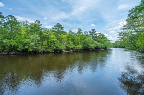 100 Hannibal Trl, Ridgeville, SC, 29472-3051 | Card Image