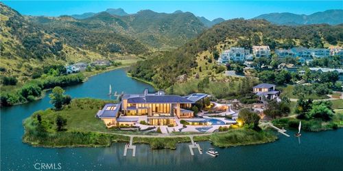 500 Lower Lake Rd, Westlake Village, CA, 91361 | Card Image