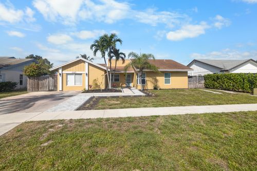 1127 Nw 9th St, Boynton Beach, FL, 33426-2999 | Card Image