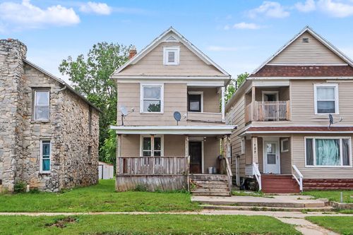 105 Woodbine St, Willard, OH, 44890-1412 | Card Image