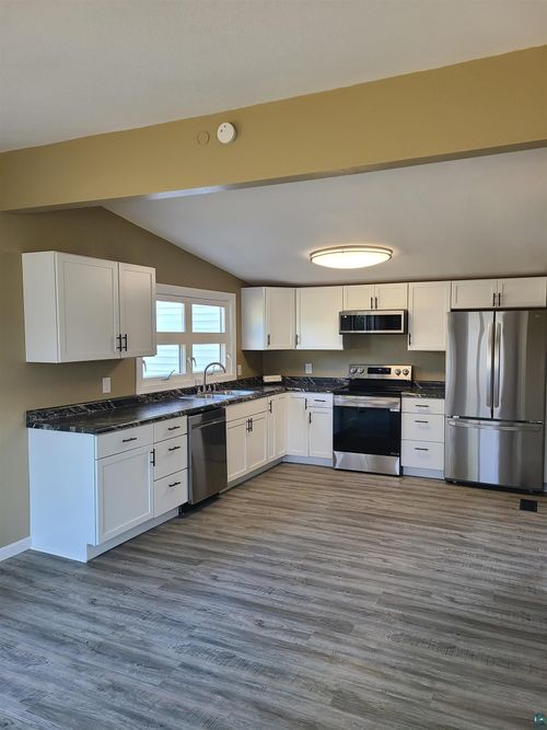 14 Hemlock Cir, Babbitt, MN, 55706-1113 | Card Image