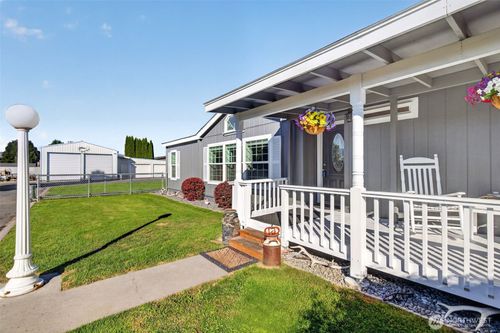 407 Nightengale Pl, East Wenatchee, WA, 98802-5038 | Card Image