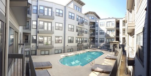 200-2502 Leon St, Austin, TX, 78705-4493 | Card Image