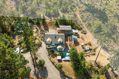 1040 Koen Rd, Qualicum Beach, BC, V9K1V4 | Card Image