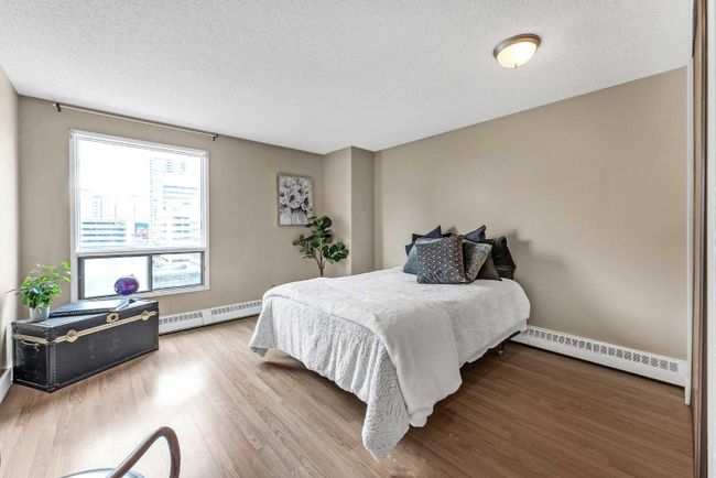 1103 - 924 14 Avenue Sw, Home with 2 bedrooms, 1 bathrooms and 1 parking in Calgary AB | Image 10