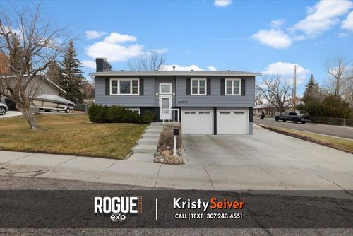 3600 Navarre Rd, Casper, WY, 82604-5020 | Card Image