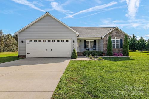 2372 Mintew Circle, Lincolnton, NC, 28092 | Card Image