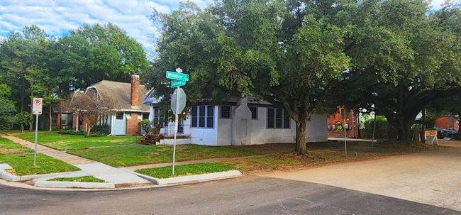 Make this yours! Build your dream home on this fabulous Cherryhurst corner lot! | Image 19