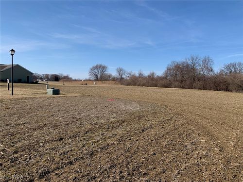 V/L- Lake Breeze Dr, Huron, OH, 44839 | Card Image