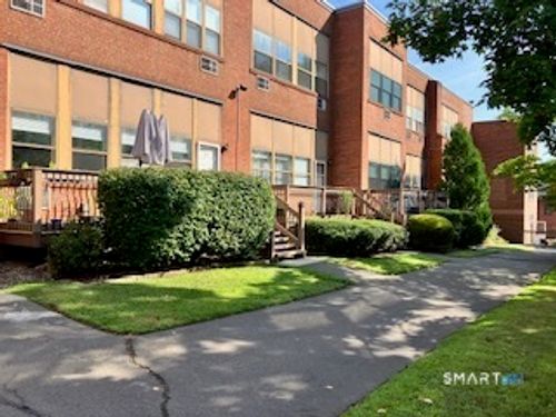 12-201 College St, Middletown, CT, 06457-3279 | Card Image