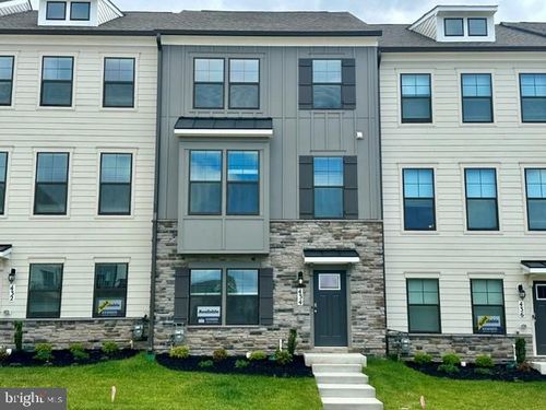 713 Compass Way, FREDERICK, MD, 21701 | Card Image