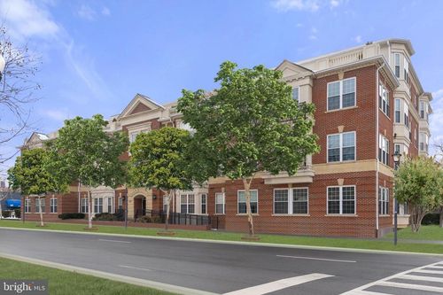 apt-302-828 Slaters Ln, ALEXANDRIA, VA, 22314-1266 | Card Image