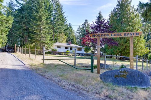2660 Holden Corso Rd, Nanaimo, BC, V9X1M7 | Card Image
