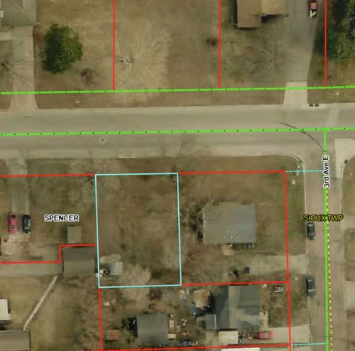 212 E 18th St, Spencer, IA, 51301 | Card Image